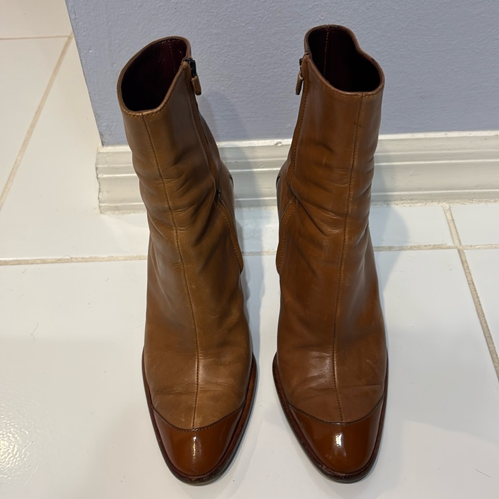 Tod’s leather and patent booties size 36.5